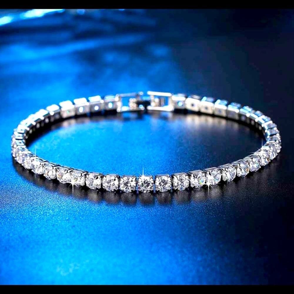 Deluxe Tennis Bracelet